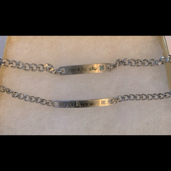 His and her bracelets - Picture 1 of 4
